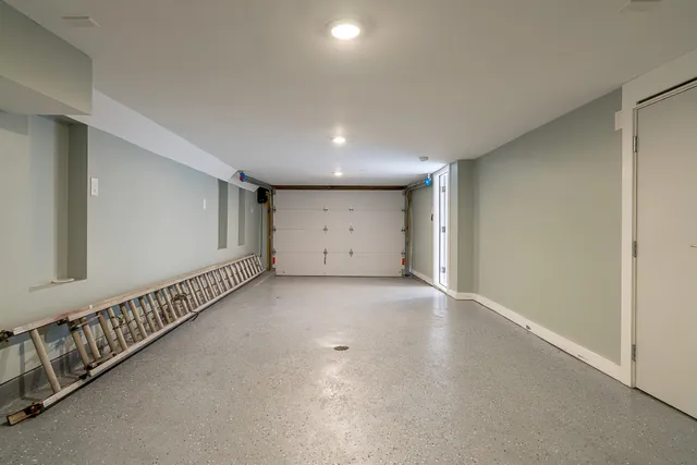 $2,950 | 1801 Rosenberg Street, Galveston, TX 77550