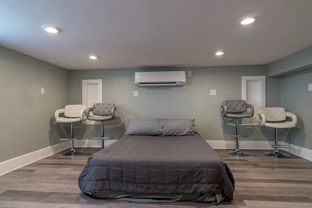 $2,950 | 1801 Rosenberg Street, Galveston, TX 77550