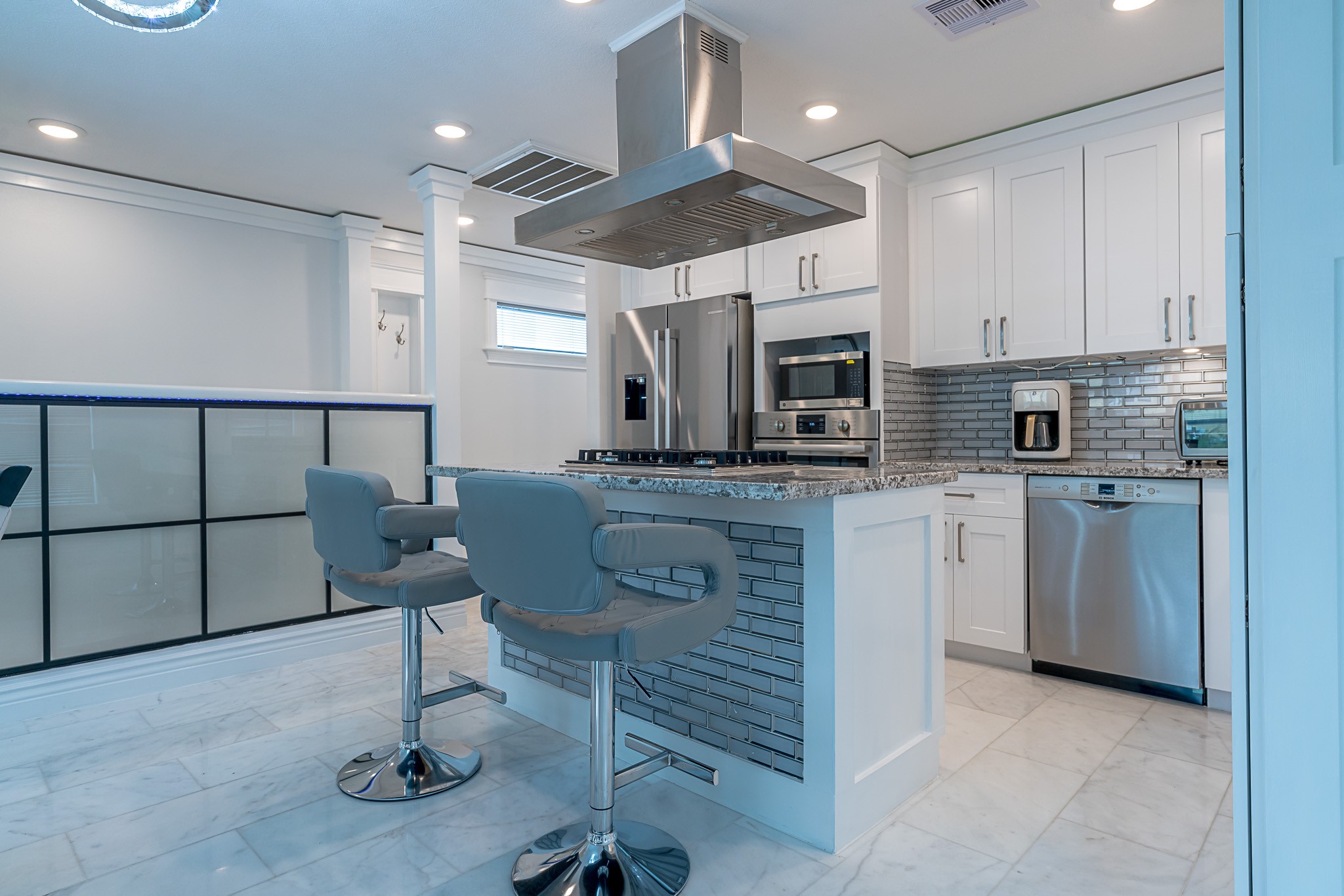 1801 Rosenberg Street Galveston, TX 77550 - Photo 9 of 37