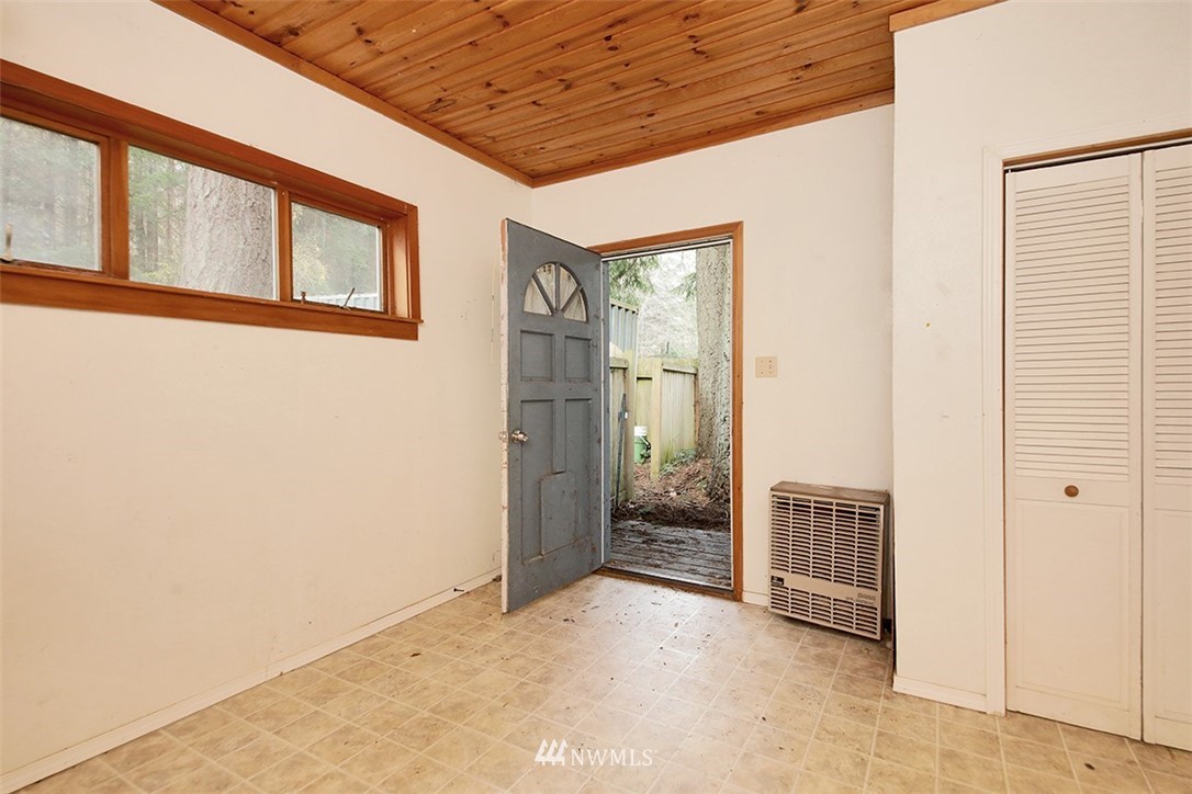 3915 Lone Lake Road Langley, WA 98260 - Photo 13 of 19 Gallery Image 13