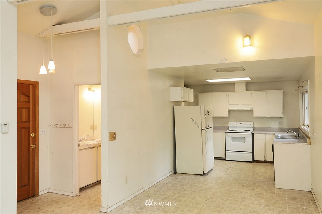 3915 Lone Lake Road Langley, WA 98260 - Photo 16 of 19 Gallery Image 16
