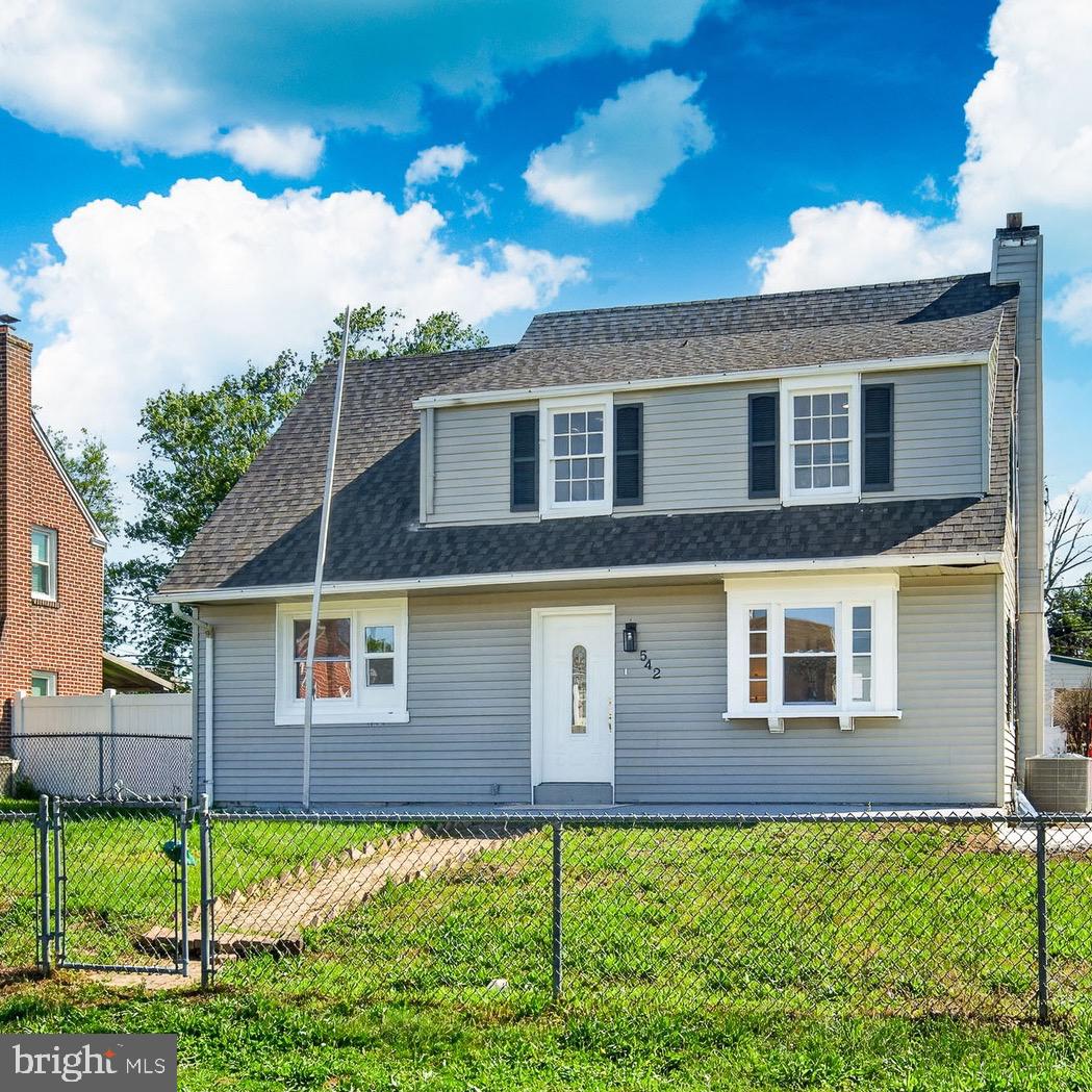 542 Stanbridge Road Morton, PA 19070 - Photo 1 of 38