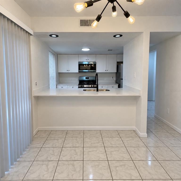 4022 Henley Road, Unit 1603 Orlando, FL 32839 - Photo 9 of 20 Gallery Image 9