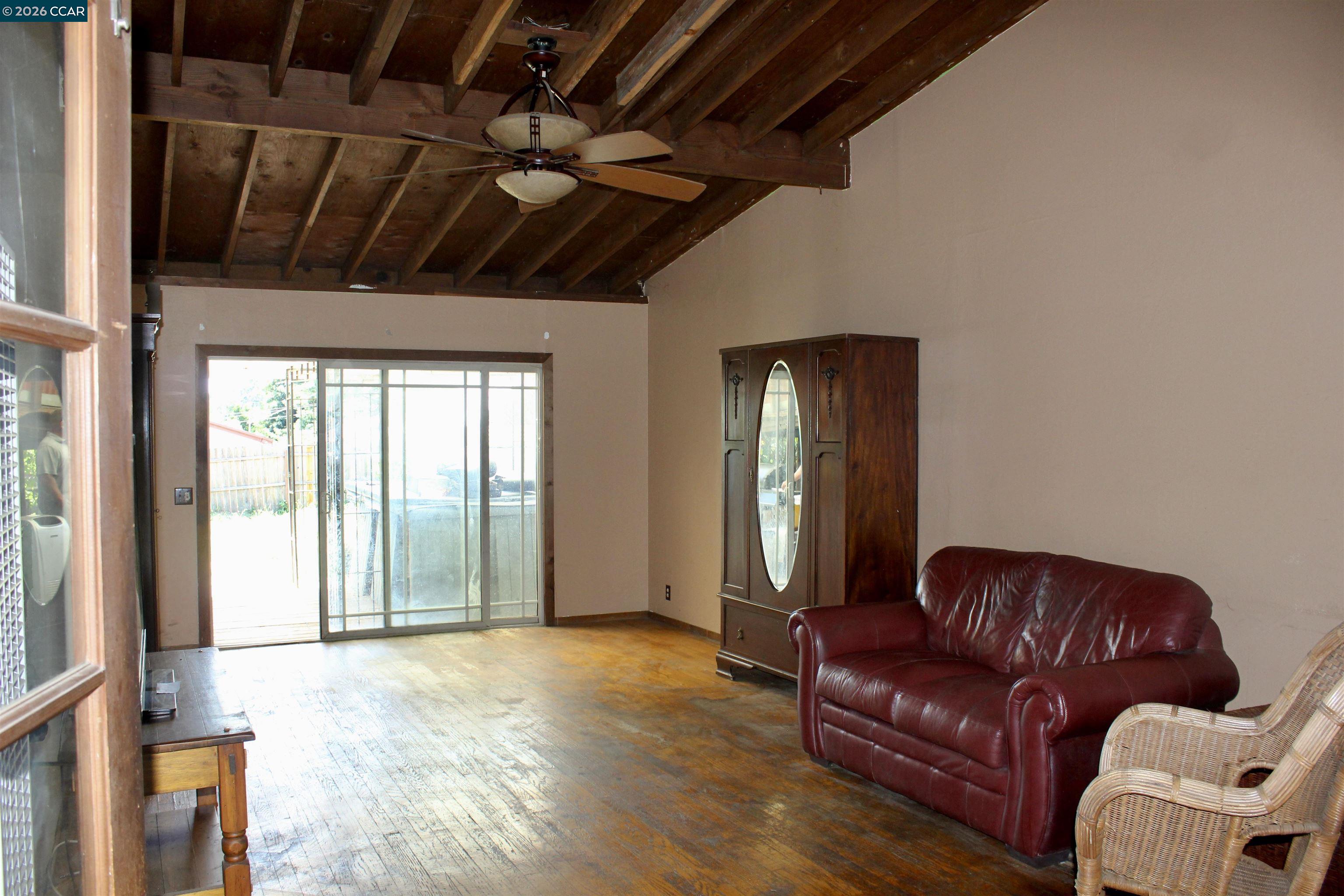 715 Santa Maria Road El Sobrante, CA 94803 - Photo 9 of 42