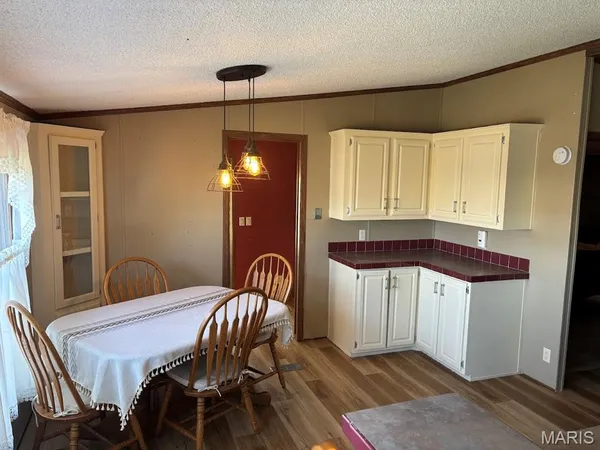 $199,900 | 1248 Community Beach Road, Odin, IL 62870