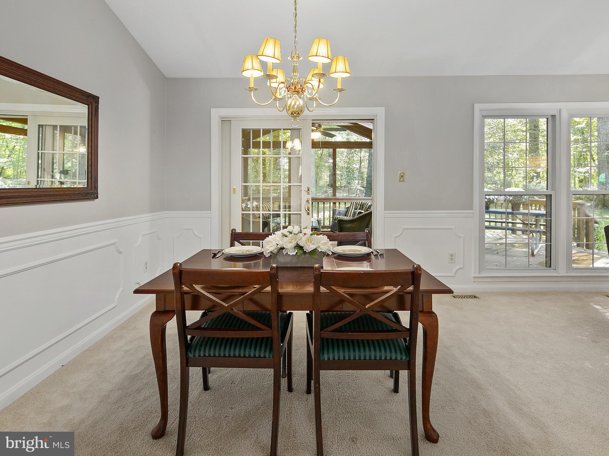 8725 Cuttermill Place Springfield, VA 22153 - Photo 5 of 30 Dining Room