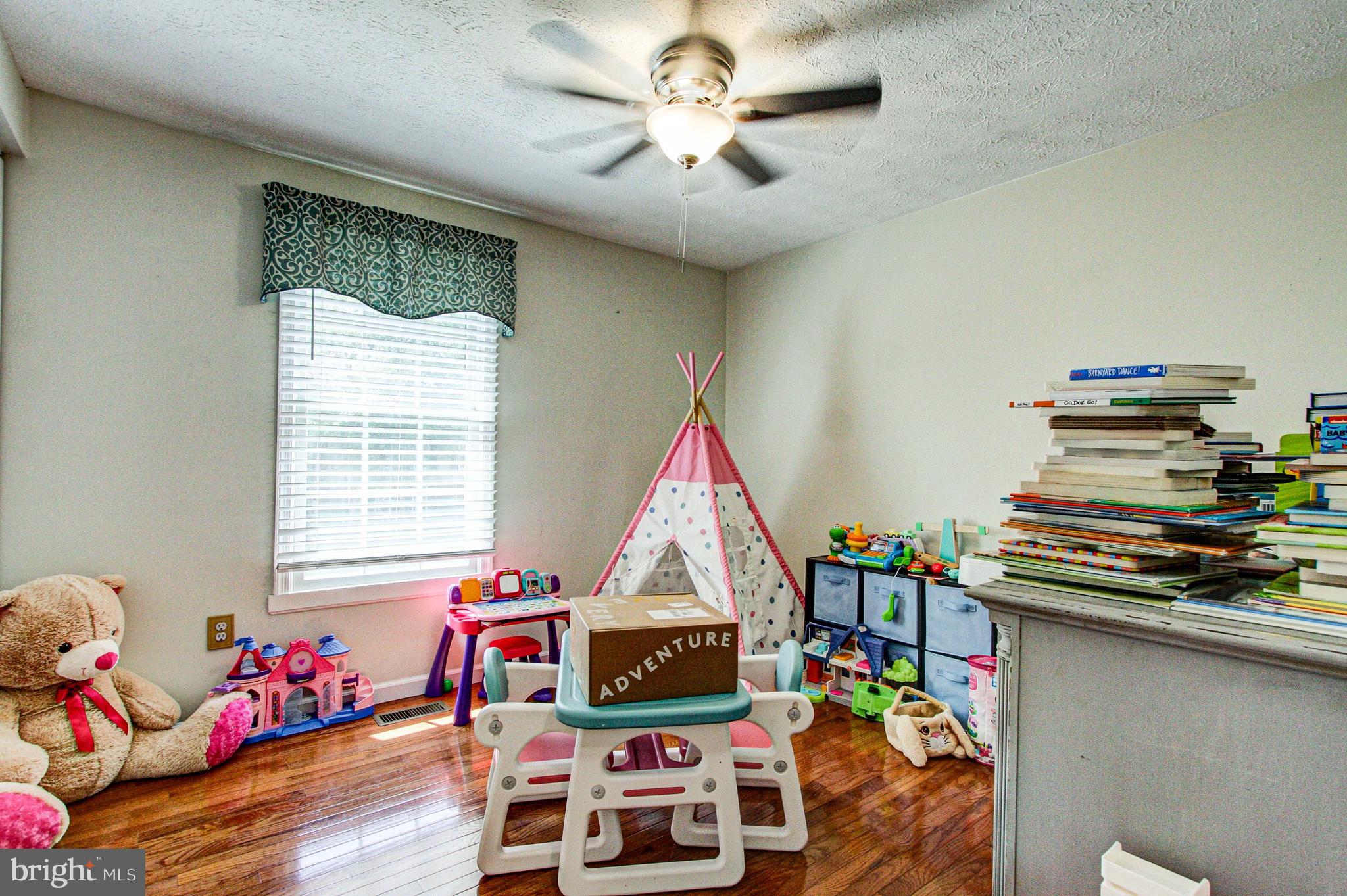 173 Bateman Road Langhorne, PA 19047 - Photo 26 of 39 Bedroom 3