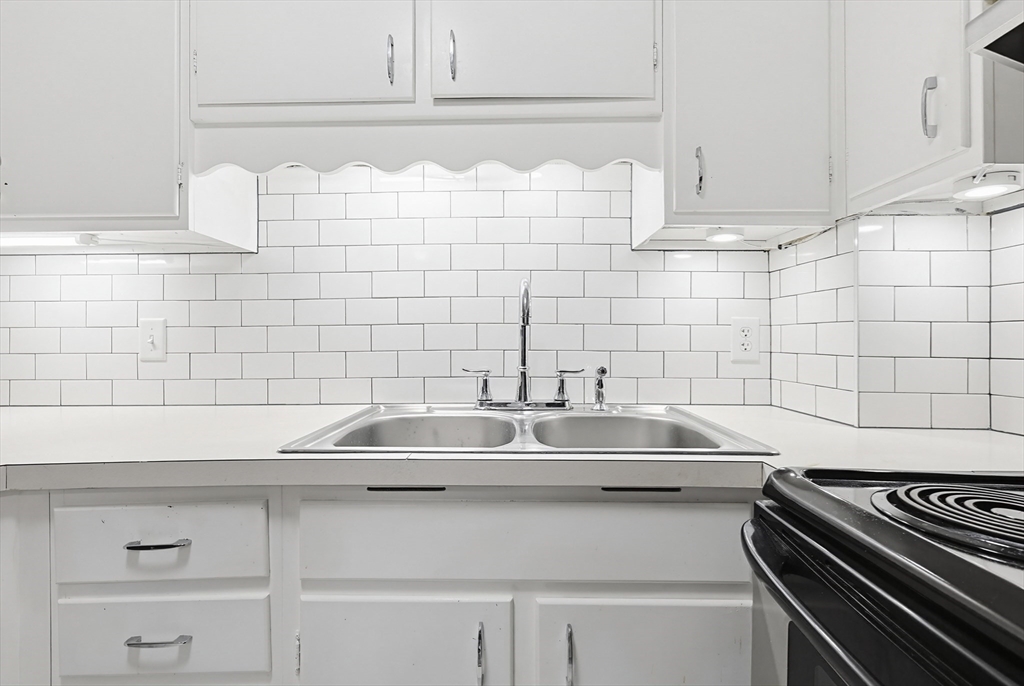 45 Oval Road, Unit 34 Quincy, MA 02170 - Photo 12 of 14 Gallery Image 12