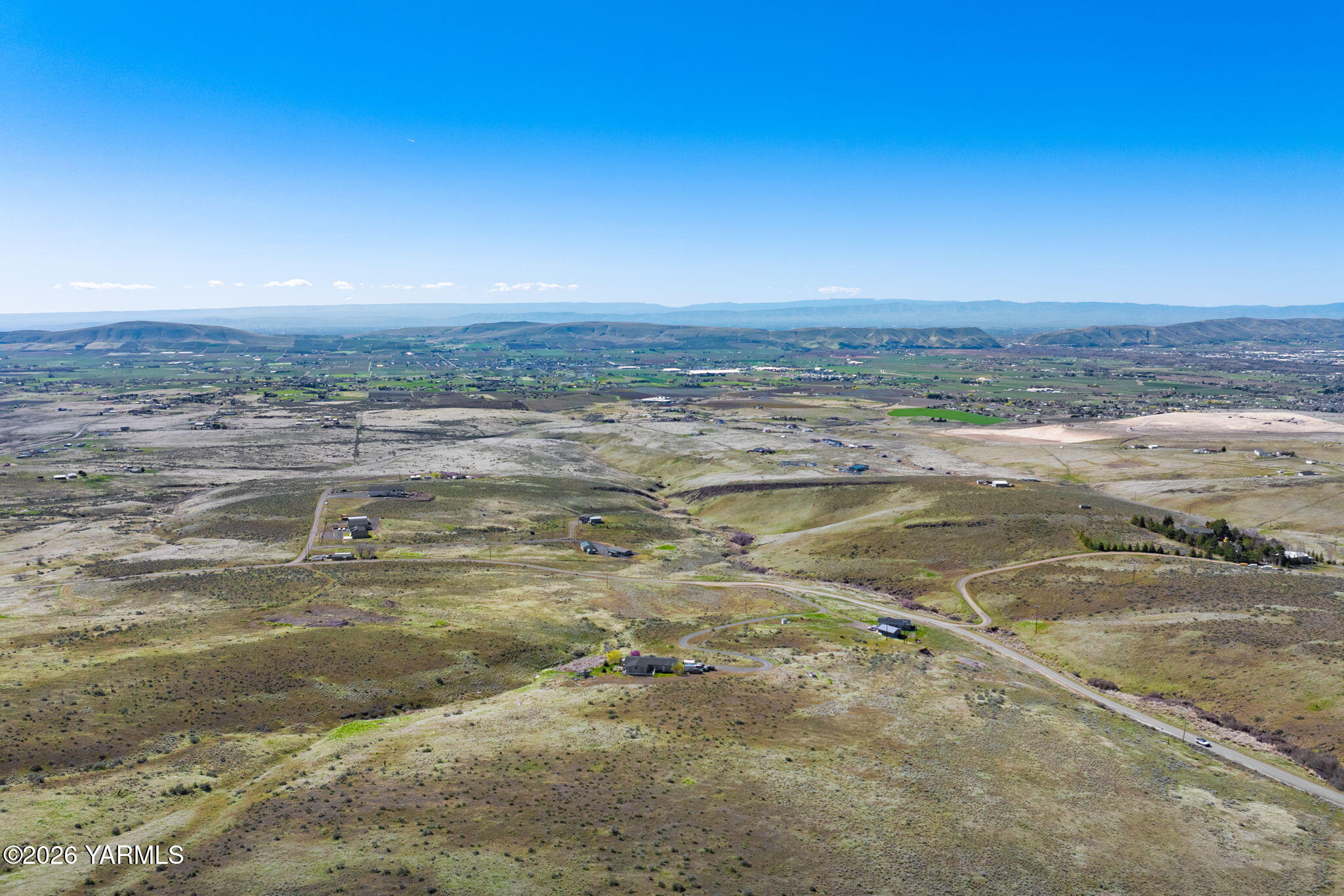 Nka Spring View Drive Yakima, WA 98901 - Photo 5 of 16 SpringViewDr_05a