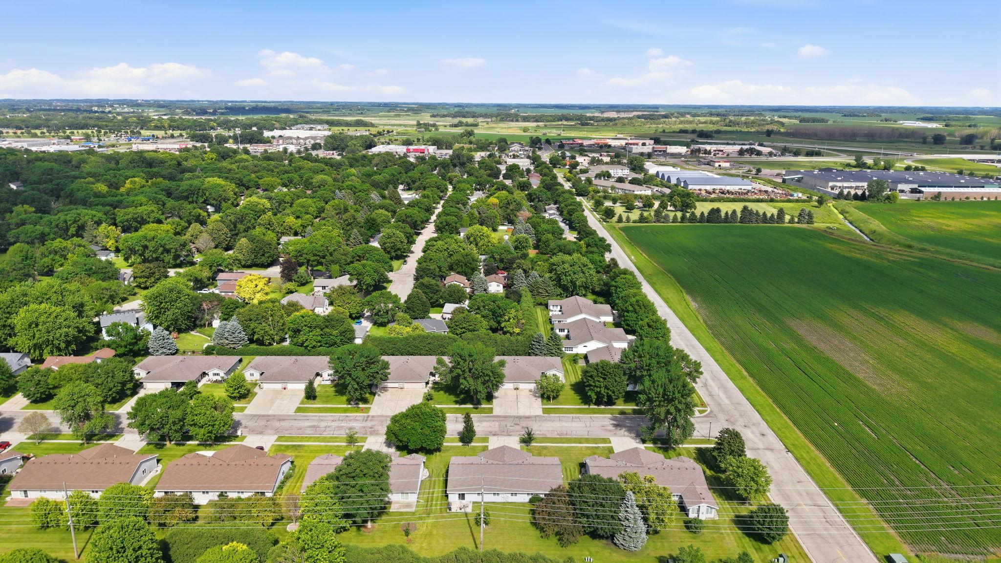 2706 9th Street Southwest Willmar, MN 56201 - Photo 35 of 36