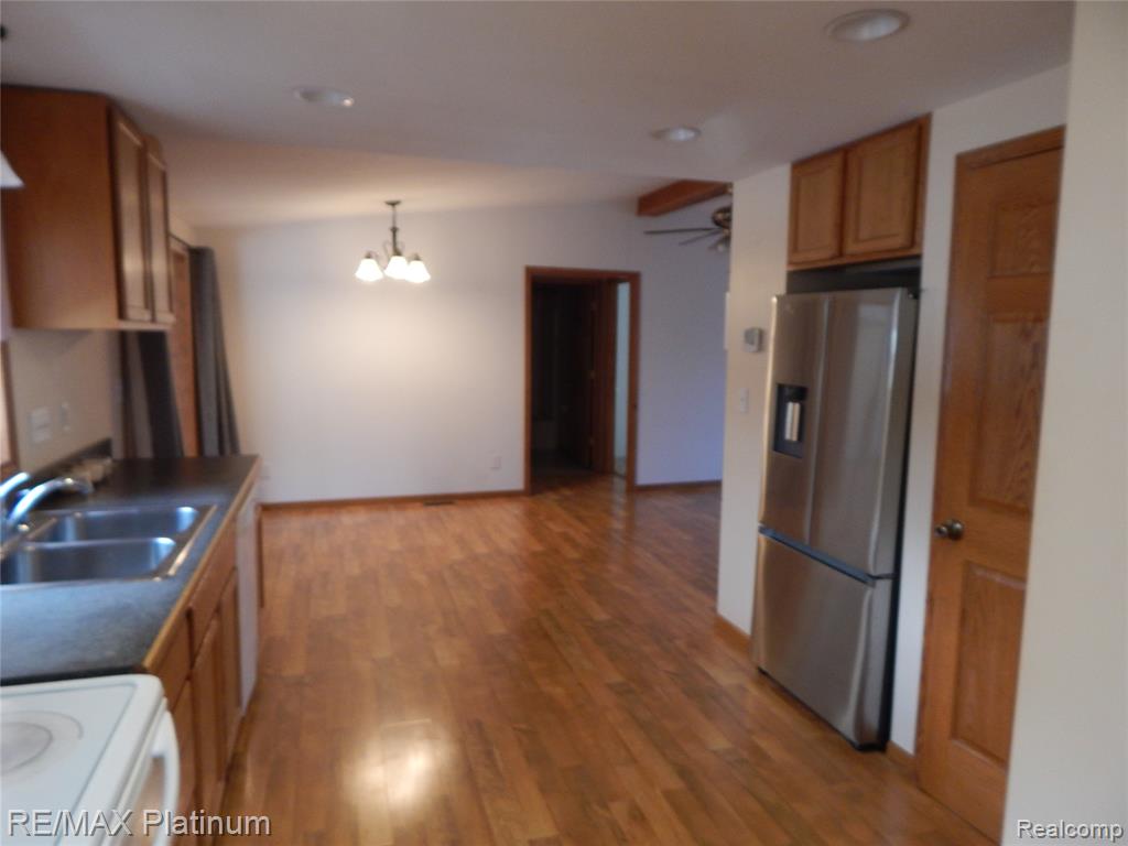 10321 East Lovejoy Road Perry, MI 48872 - Photo 19 of 53