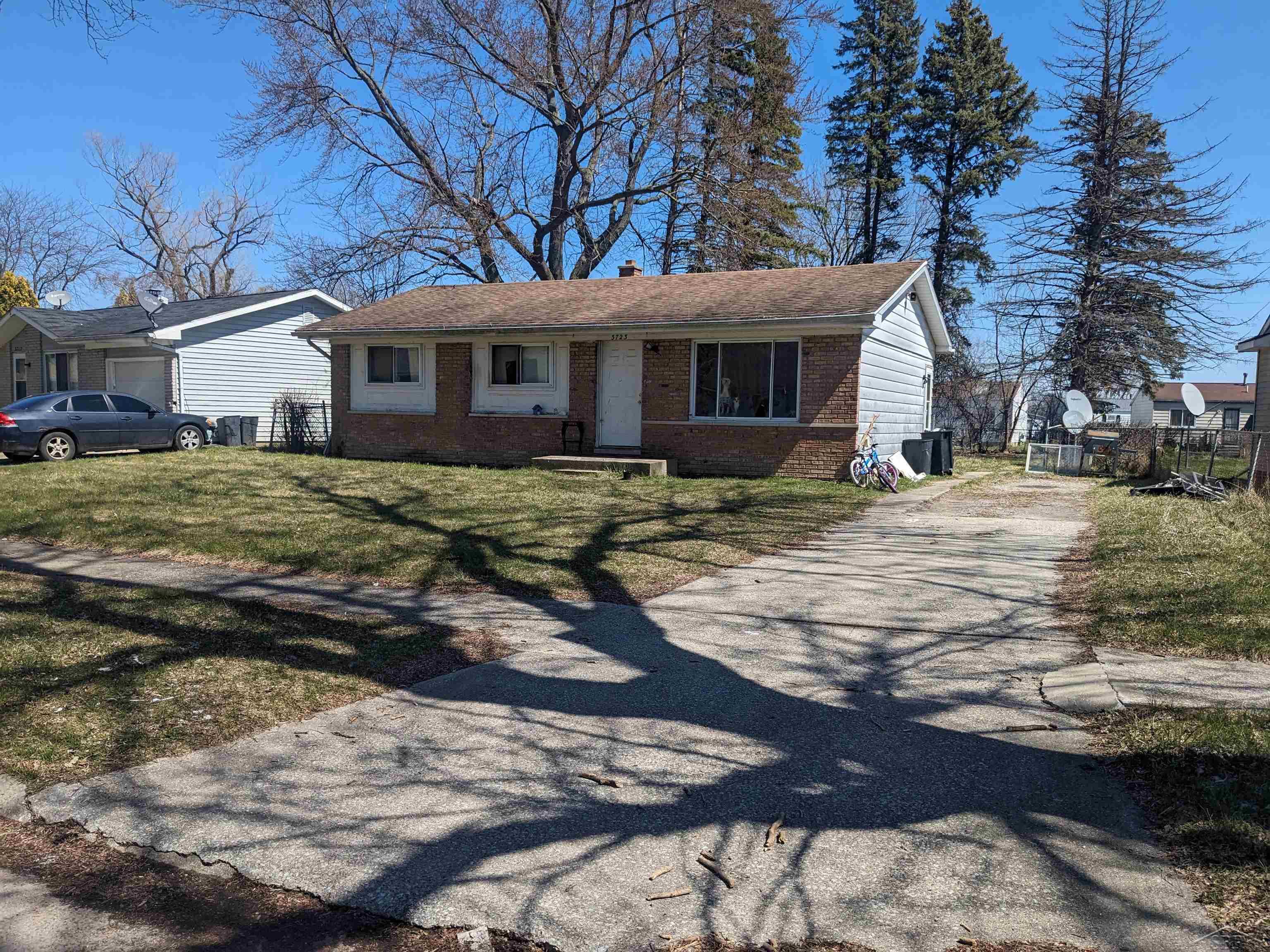 3723 Huntley Road Saginaw, MI 48601 - Photo 1 of 1 50173339-4138d8e8-ed98-4051-a22e-1b5766ccfb17.JPG