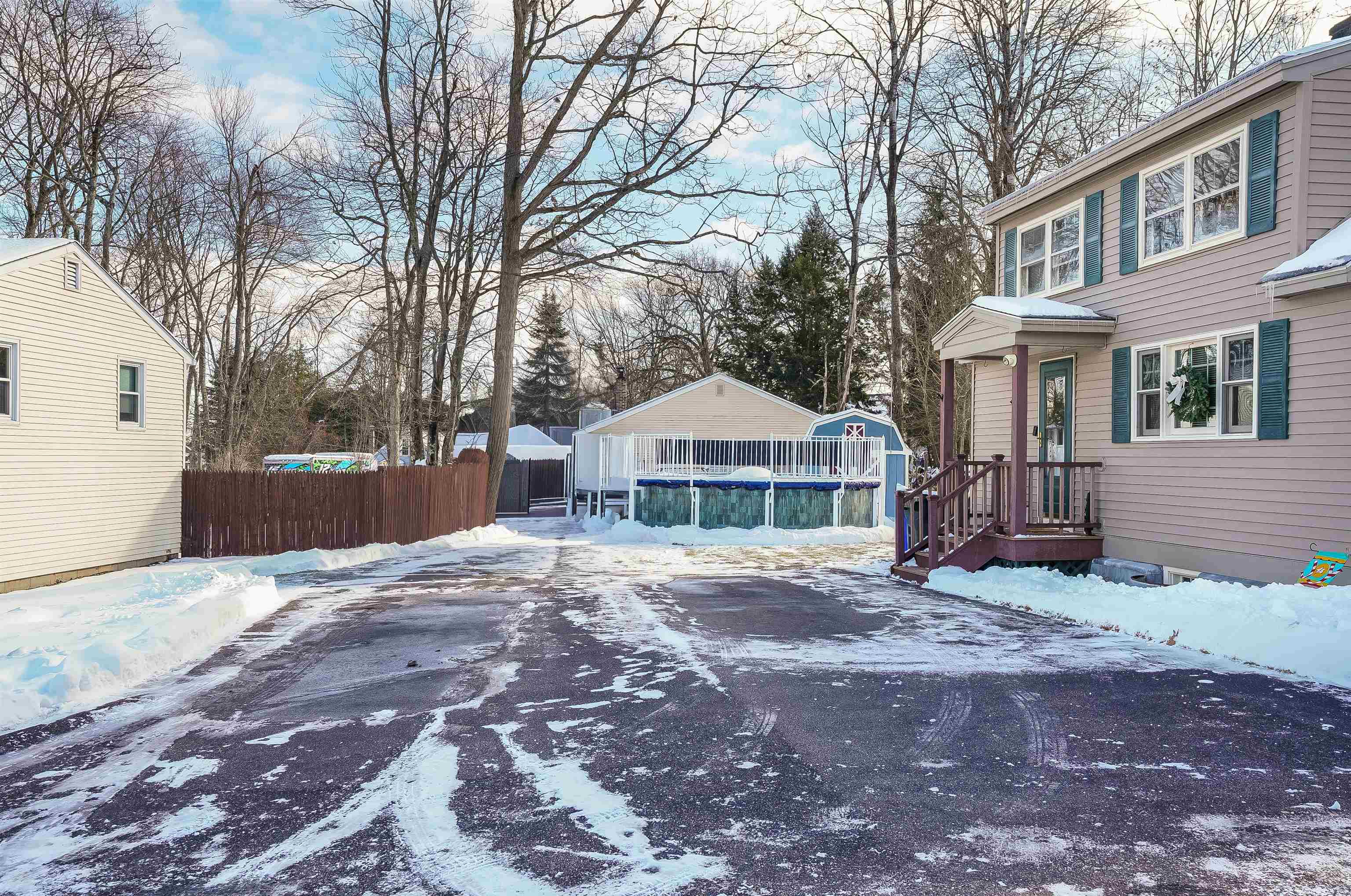 31 Libbey Street Goffstown, NH 03102 - Photo 18 of 19