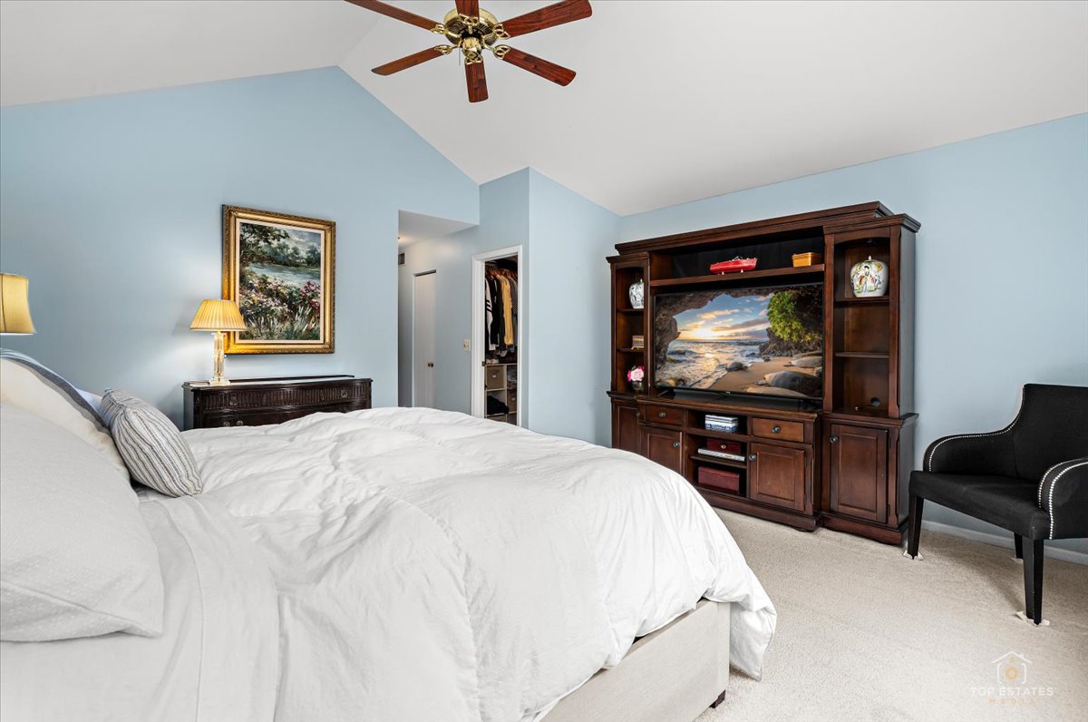 1143 Coldspring Road Elgin, IL 60120 - Photo 21 of 26