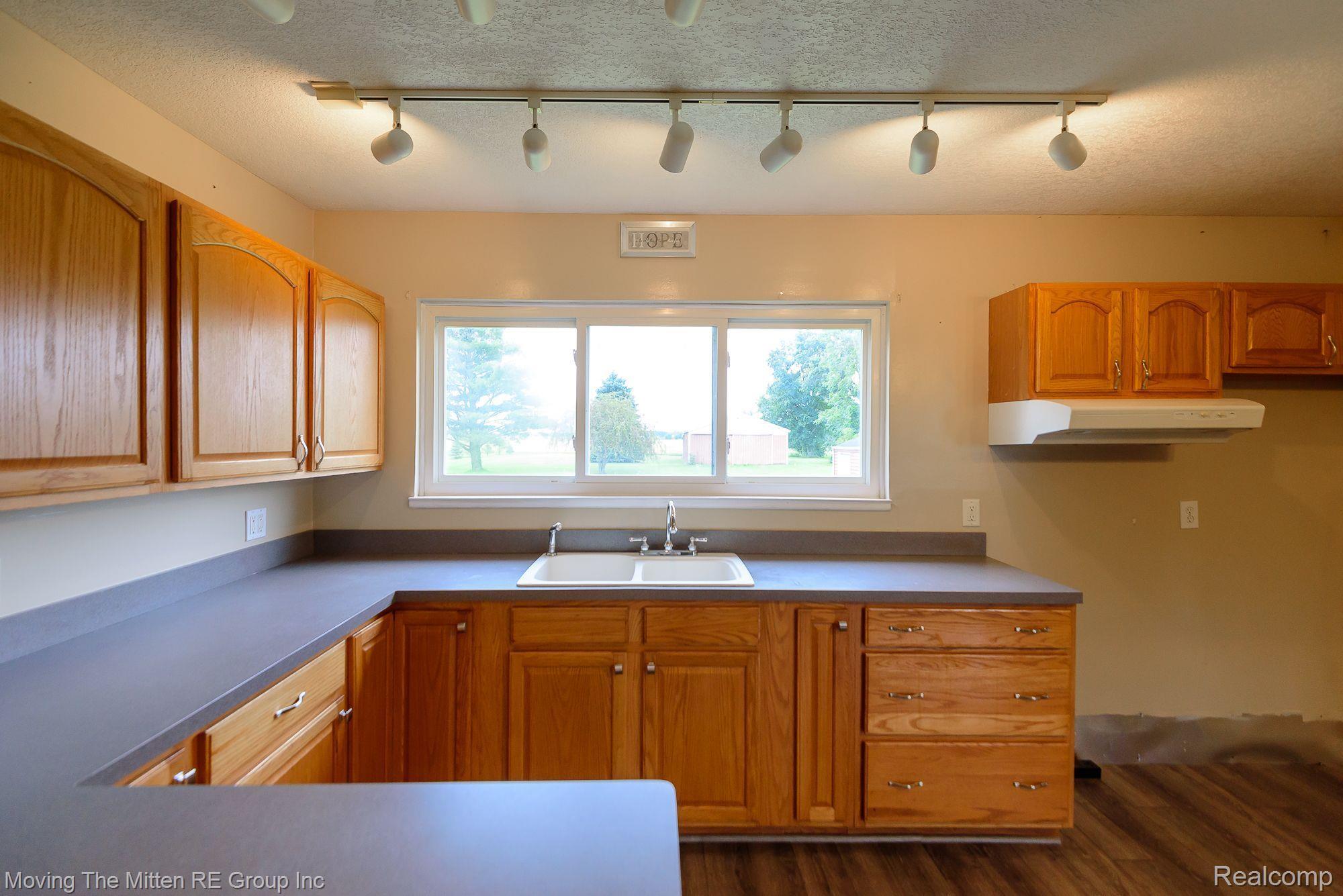 10261 Hoffman Road Maybee, MI 48159 - Photo 10 of 46 Gallery Image 10