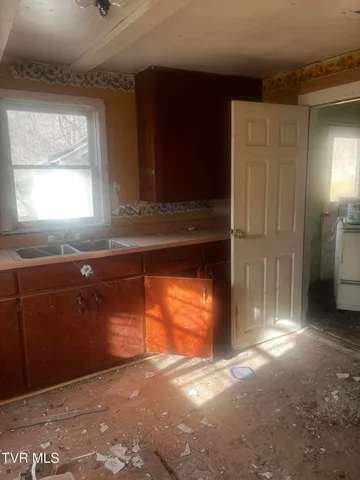 $49,900 | 1404 Merrywood Drive, Johnson City, TN 37604