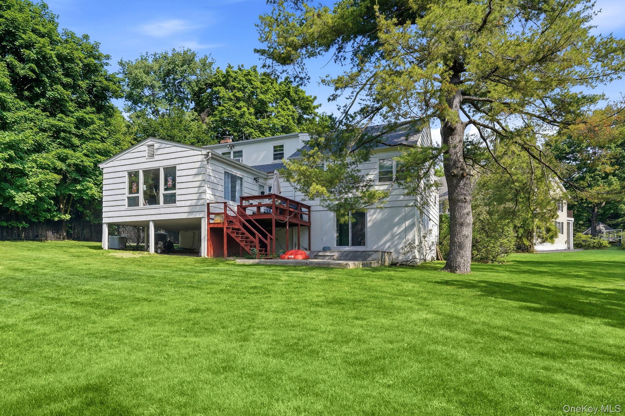 65 Lincoln Road Scarsdale, NY 10583 - Photo 19 of 29