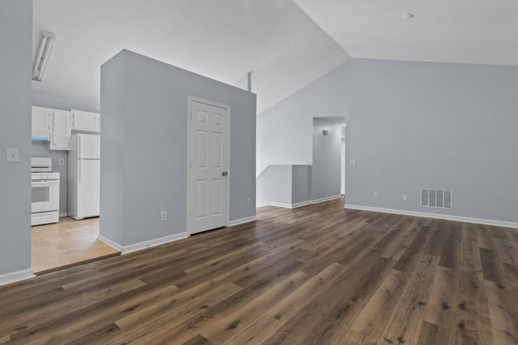 2262 Cobb Creek Drive Decatur, GA 30032 - Photo 8 of 39 Gallery Image 8