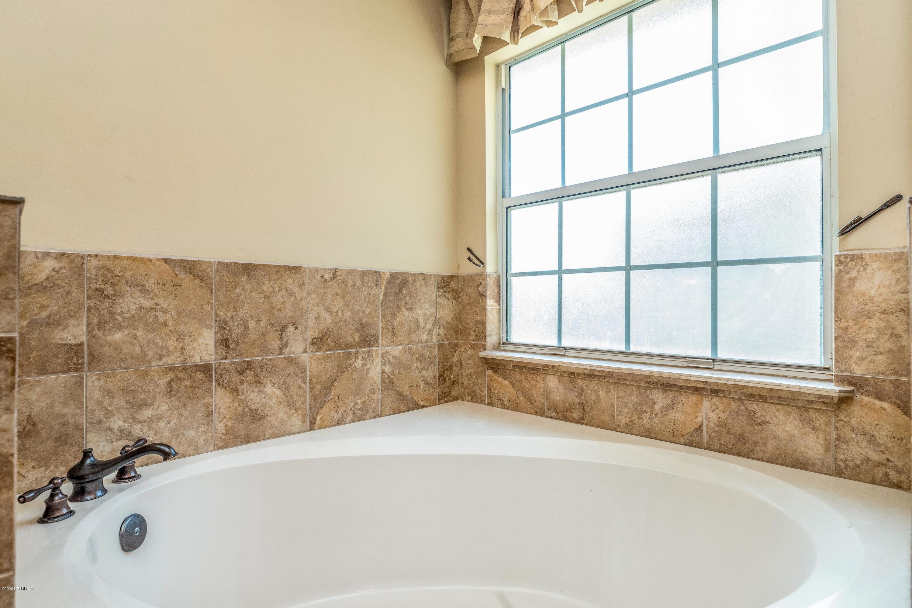 1504 Marsh Rabbit Way Fleming Island, FL 32003 - Photo 30 of 72 Garden Tub