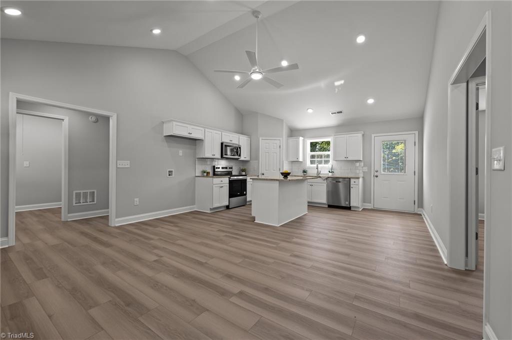 2472 Price Road Eden, NC 27288 - Photo 11 of 40 Gallery Image 11