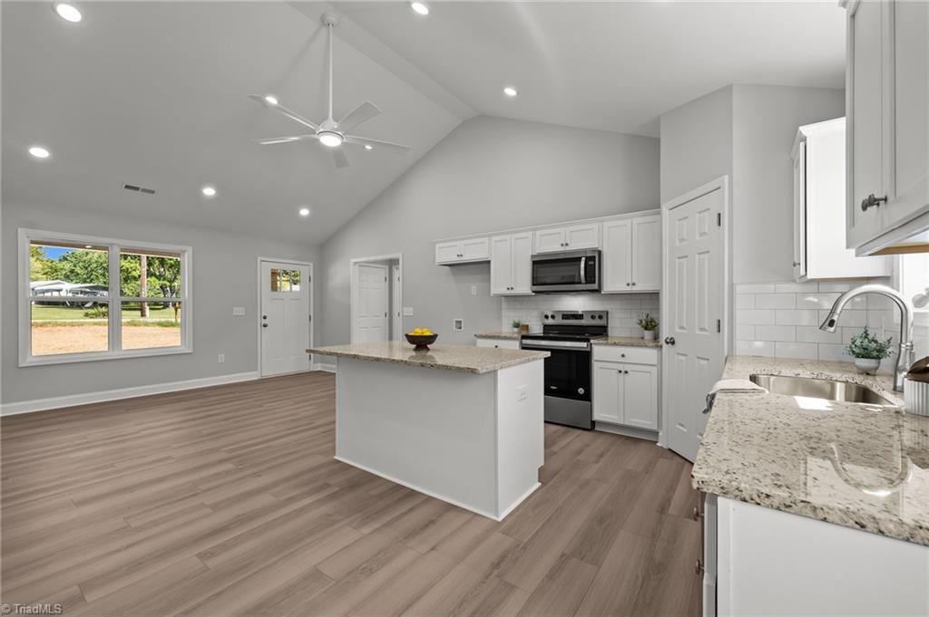 2472 Price Road Eden, NC 27288 - Photo 15 of 40 Gallery Image 15