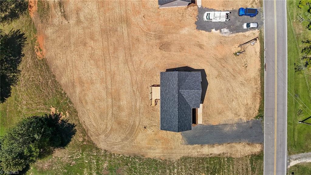 2472 Price Road Eden, NC 27288 - Photo 5 of 40 Gallery Image 5
