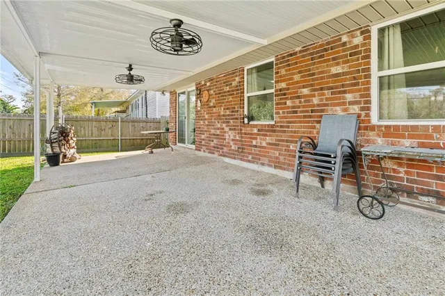 $314,900 | 61 Parlange Drive, Destrehan, LA 70047