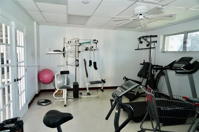 $1,900 | 5300 Washington Street, Unit S112, Hollywood, FL 33021