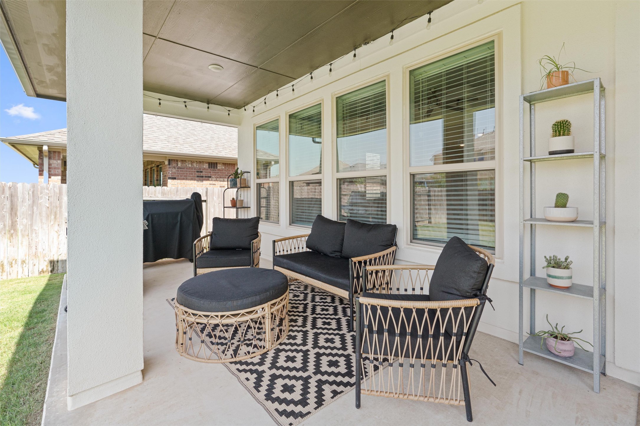 2722 Fortezza Way Round Rock, TX 78665 - Photo 28 of 33 Gallery Image 28