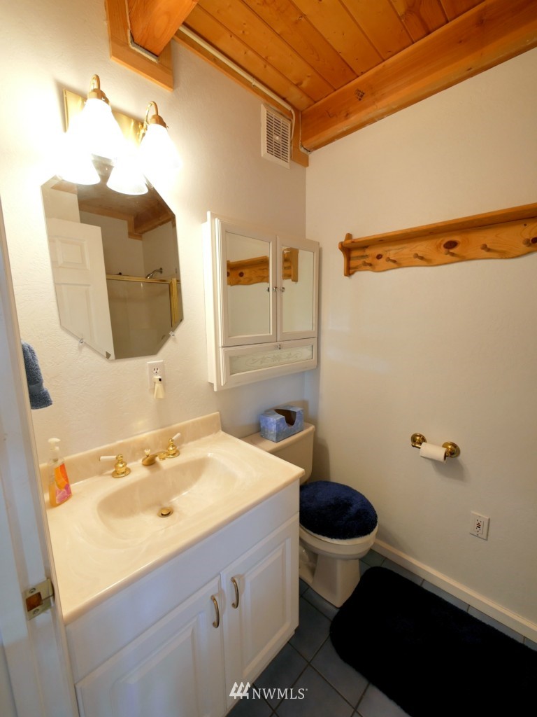 210 West Chewuch Road Winthrop, WA 98862 - Photo 20 of 25 Gallery Image 20