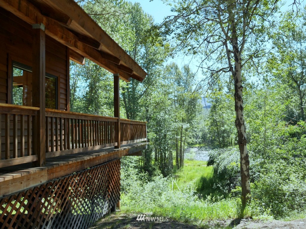 210 West Chewuch Road Winthrop, WA 98862 - Photo 6 of 25 Gallery Image 6