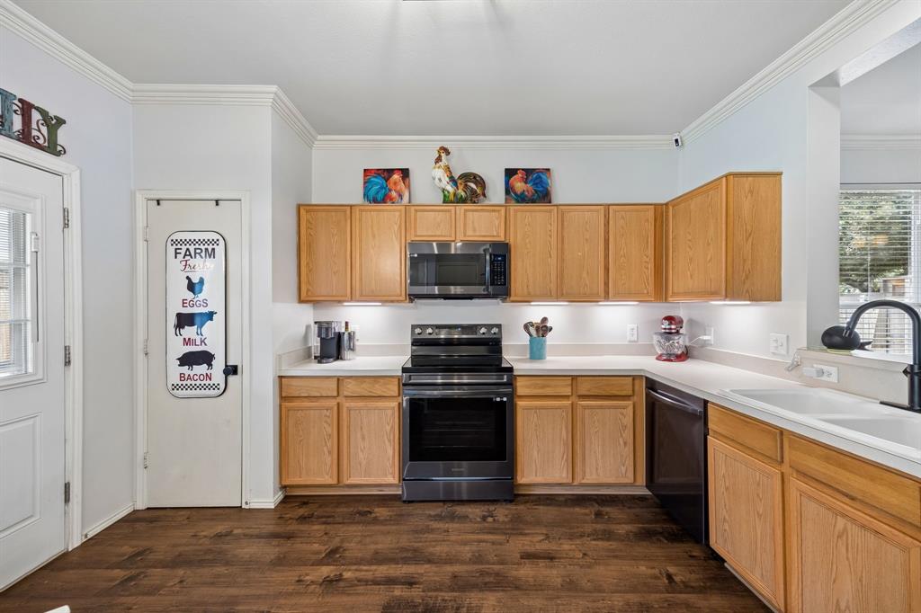 808 Carlton Road Wylie, TX 75098 - Photo 11 of 26 Gallery Image 11