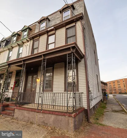 $2,649 | 229 Penn Street, Burlington, NJ 08016
