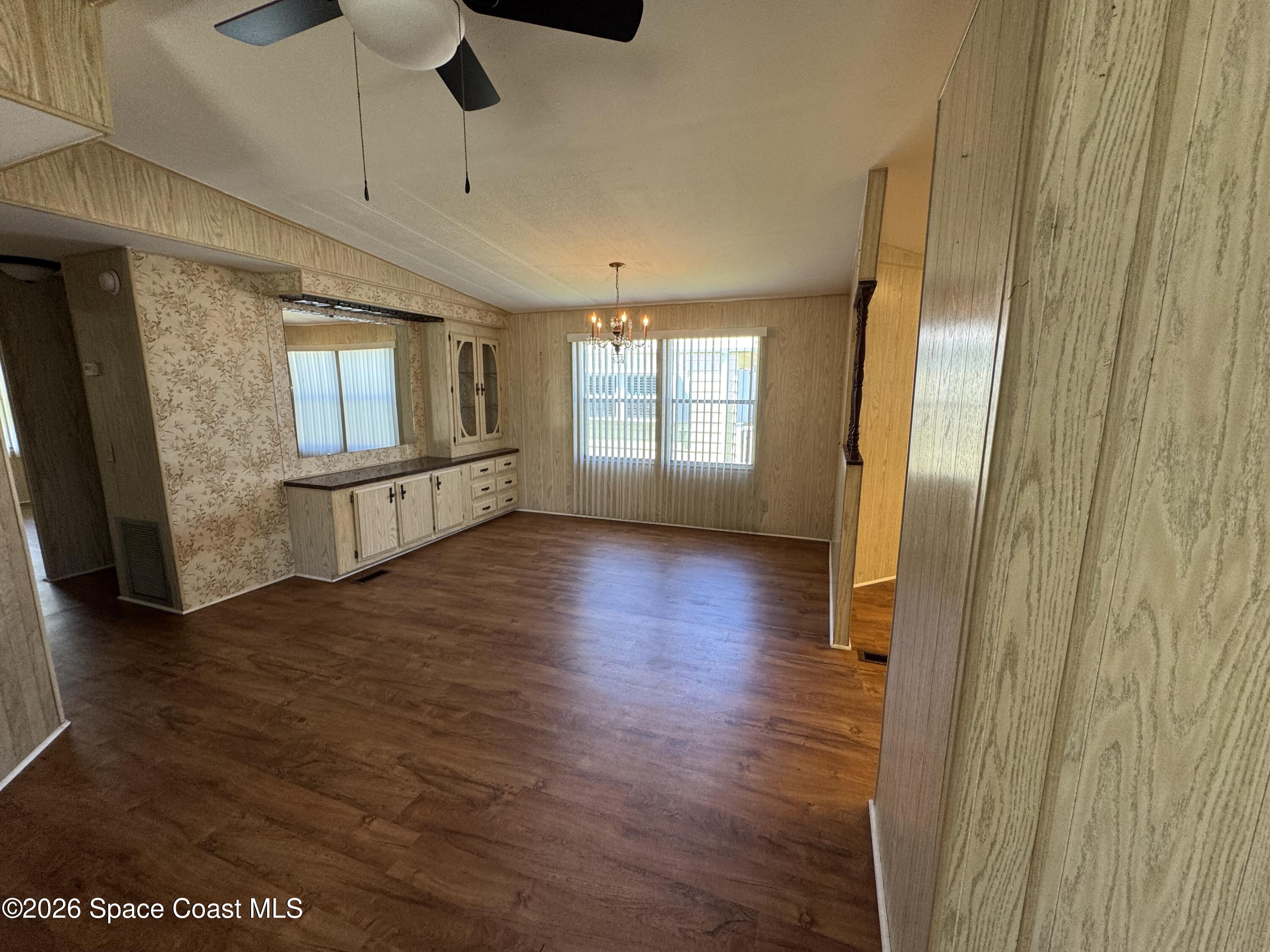 1894 Coco Plum Street Northeast Palm Bay, FL 32905 - Photo 8 of 27 Dining