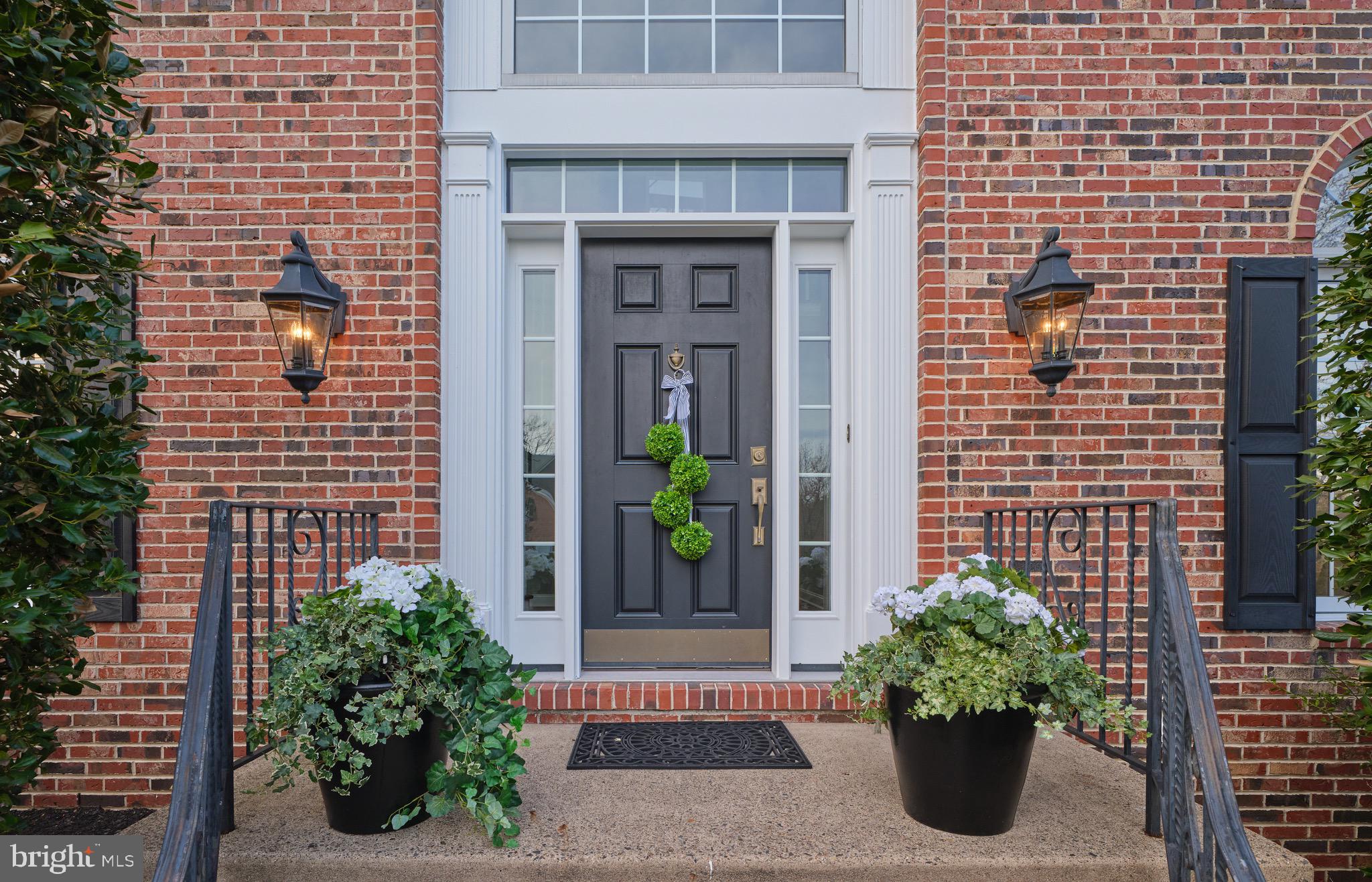 Welcome home to 1052 S. Kimbles Rd