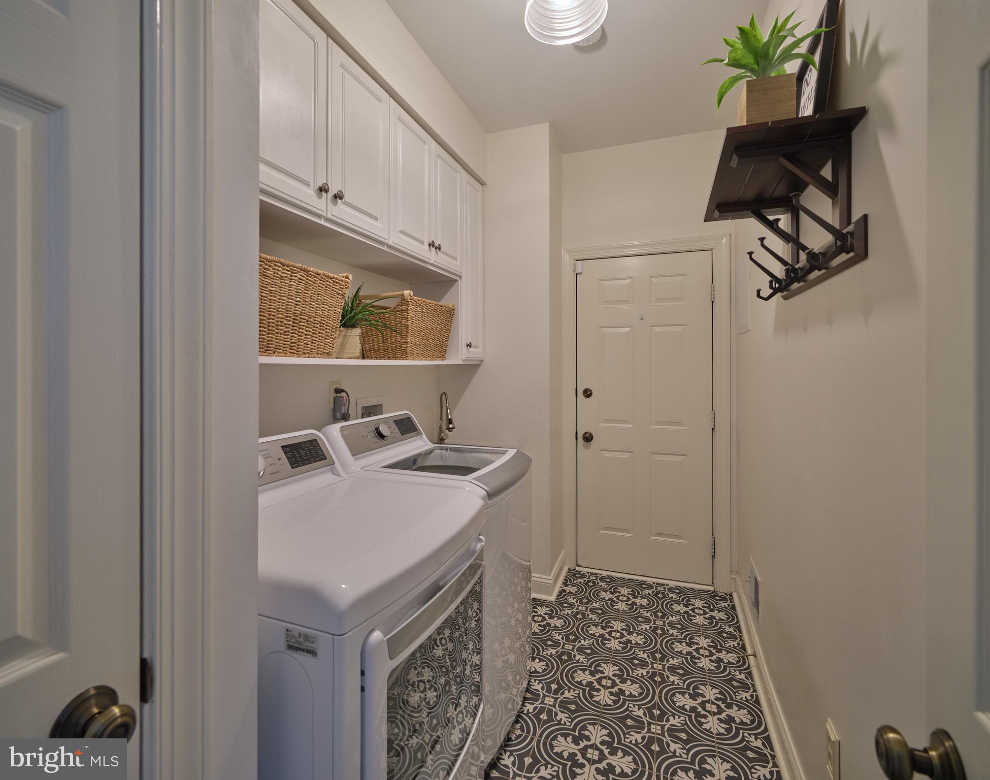 1052 South Kimbles Road Yardley, PA 19067 - Photo 30 of 74 Laundry/ Utility room off the garage