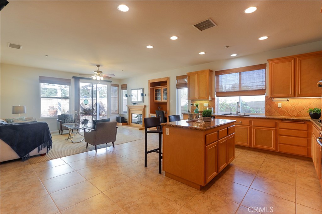 327 Tomko Way Placentia, CA 92870 - Photo 9 of 47 a kitchen with lots of counter top space