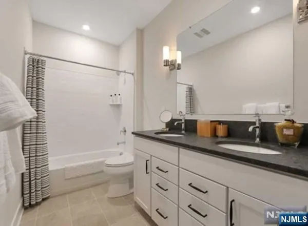 $6,800 | 1 Davies Drive, Old Tappan, NJ 07675