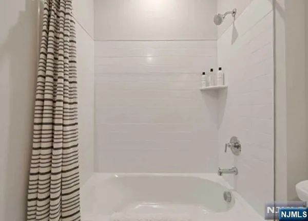 $6,800 | 1 Davies Drive, Old Tappan, NJ 07675
