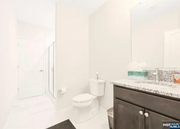 $6,800 | 1 Davies Drive, Old Tappan, NJ 07675