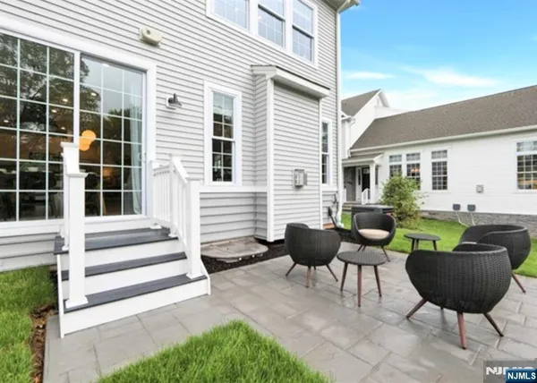 $6,800 | 1 Davies Drive, Old Tappan, NJ 07675