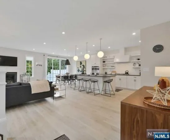 $6,800 | 1 Davies Drive, Old Tappan, NJ 07675