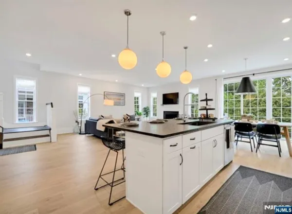 $6,800 | 1 Davies Drive, Old Tappan, NJ 07675