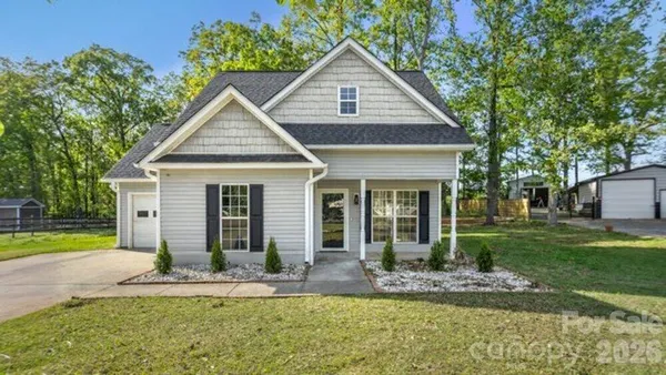 $329,500 | 501 Funderburk Road, Wingate, NC 28174