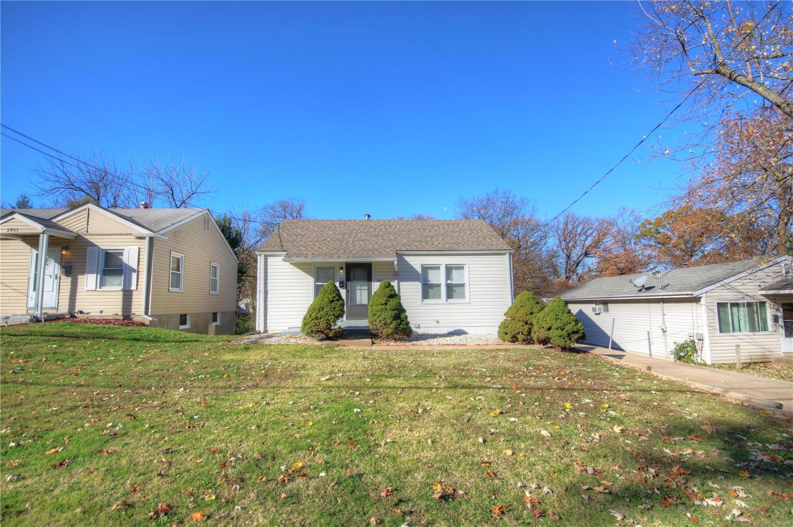 2953 Walton Road St. Louis, MO 63114 - Photo 1 of 8