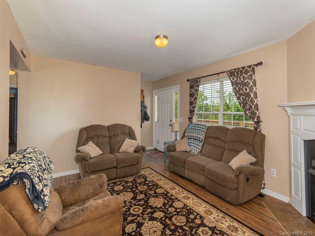 594 Jenkins Valley Road Alexander, NC 28701 - Photo 6 of 20 Gallery Image 6