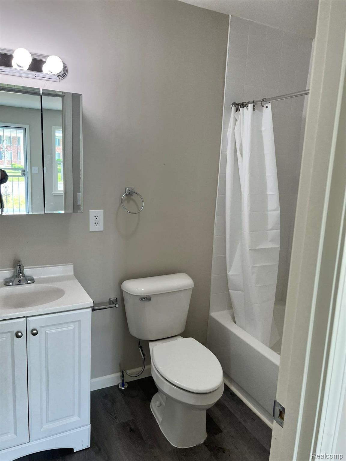 6080 Evergreen Road Detroit, MI 48228 - Photo 9 of 13 Gallery Image 9