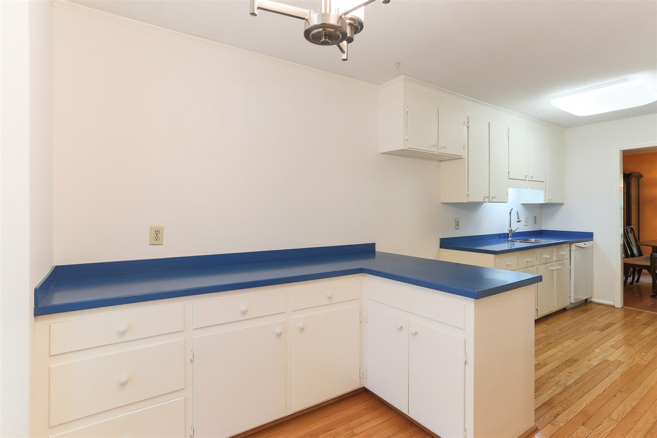 2856 Wycliff Road Raleigh, NC 27607 - Photo 15 of 29 Photo 16