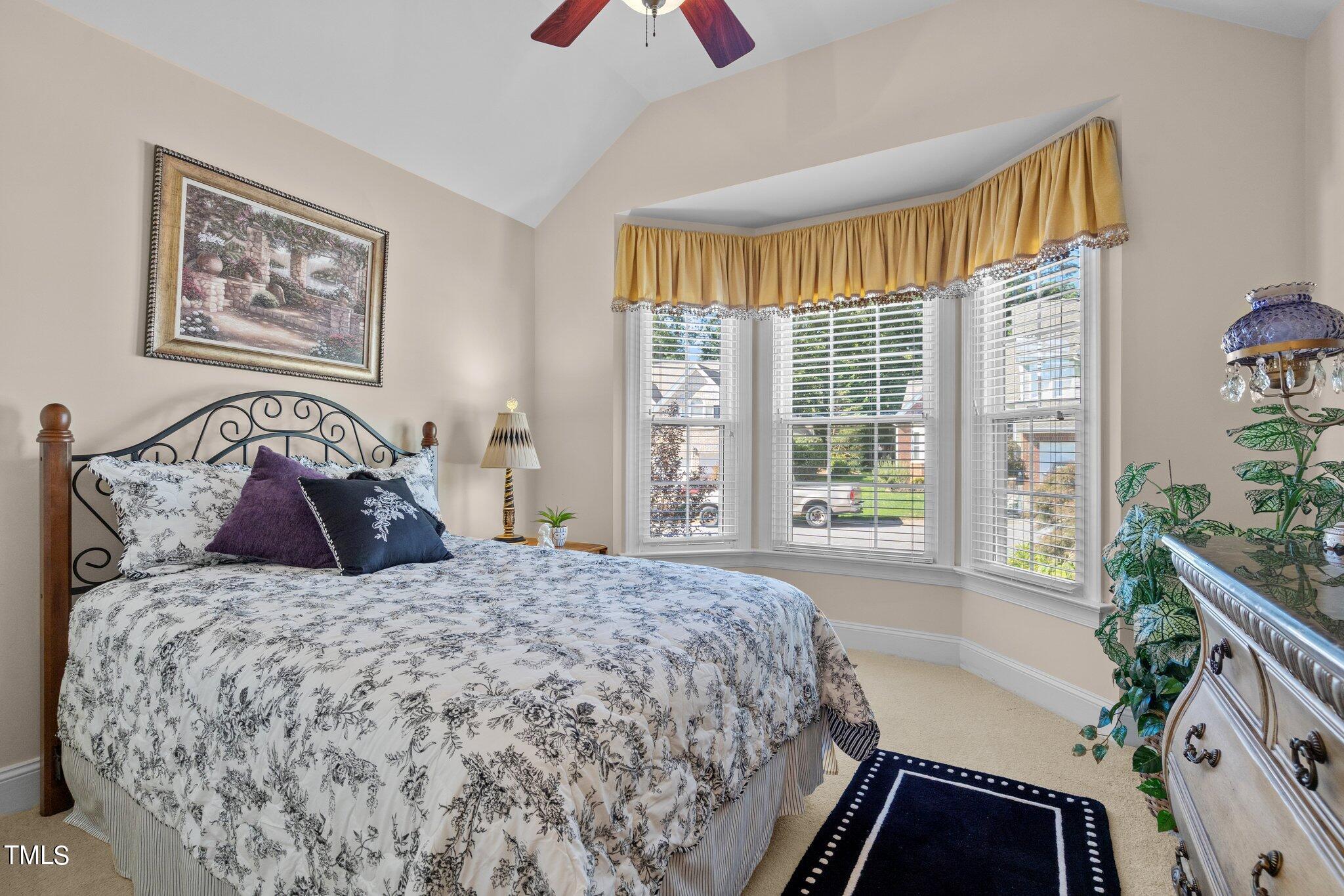 10125 Goodview Court Raleigh, NC 27613 - Photo 5 of 45 14-web-or-mls-_NFP5745