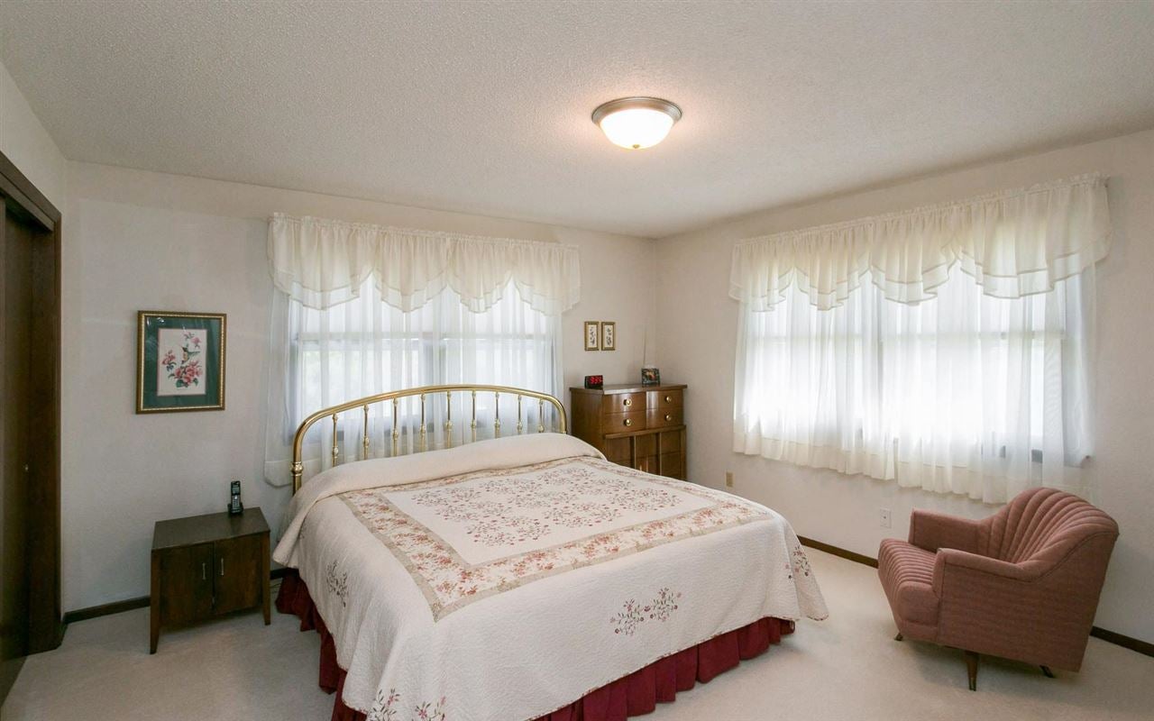 1920 Plotz Road Northwest Swisher, IA 52338 - Photo 8 of 25 Gallery Image 8